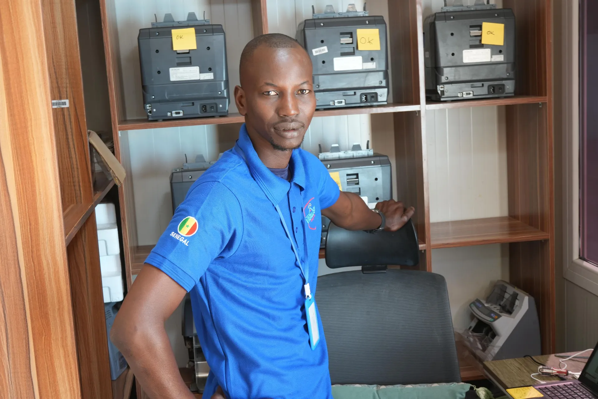 Technicien Vigilus spécialisé en solutions monétiques au Sénégal